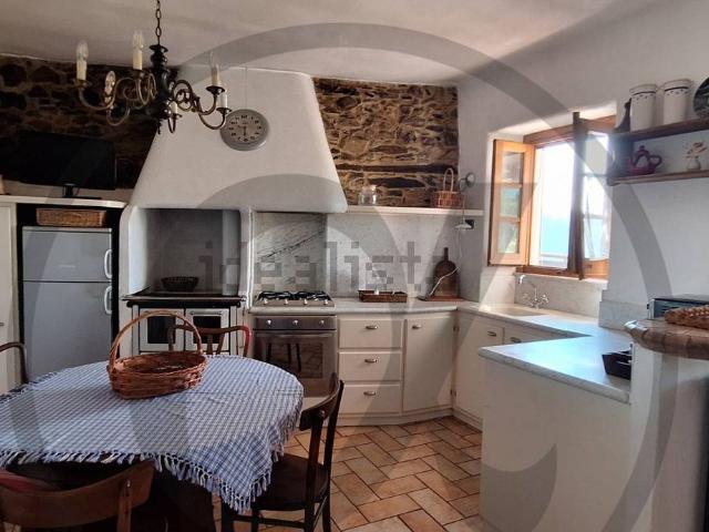 Casa in vendita a Pian del Quercione, Massarosa
