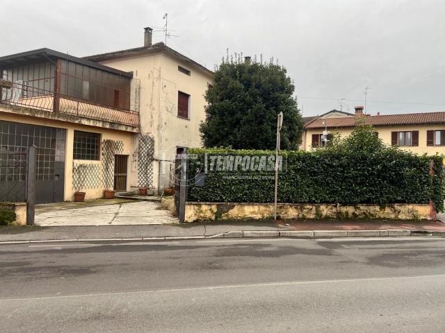 Casa in vendita a Ospitaletto, Lombardia