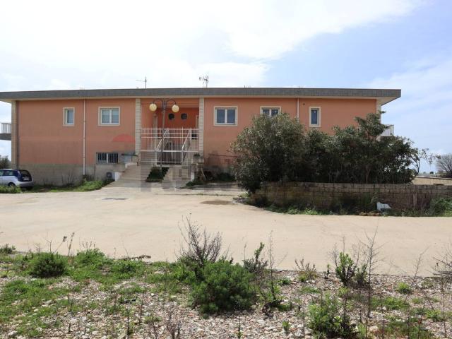 Casa in vendita a Ragusa, Sicilia