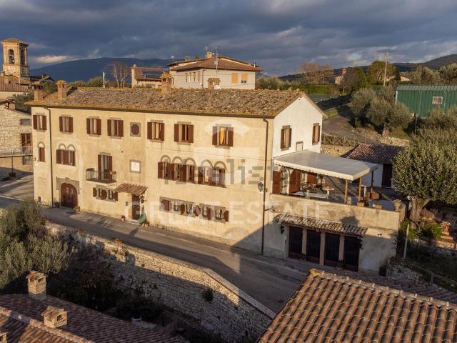 Casa in vendita a Corciano, Umbria