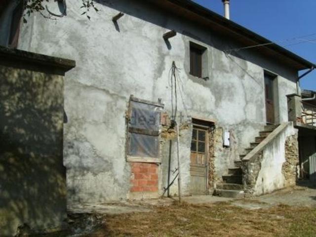 Casa in vendita a Piemonte, Alessandria