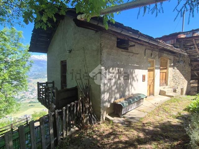Casa in vendita a Pollein, Aosta