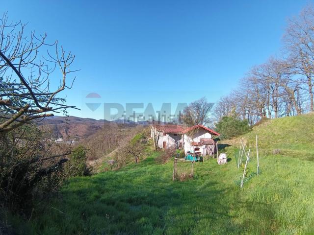 Casa in vendita a Altare, Liguria