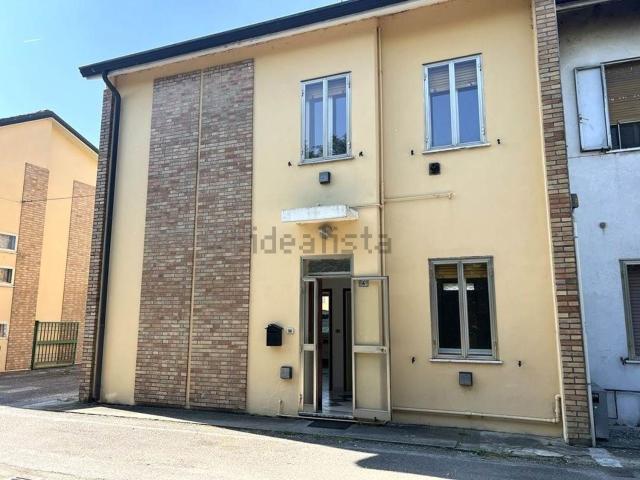 Casa in vendita a Roncoferraro, Lombardia