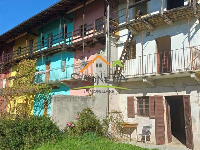 Casa in vendita a Le Fornaci, Oleggio