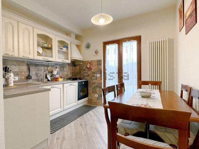 Casa in vendita a Unione Comuni Garfagnana, Castelnuovo Di Garfagnana