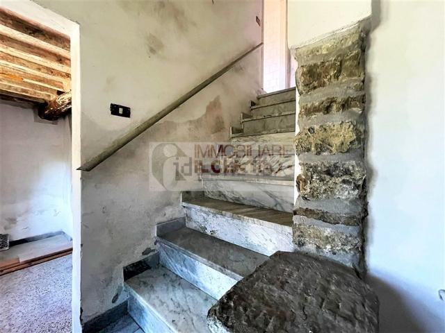 Casa in vendita a Nave, Sarzana