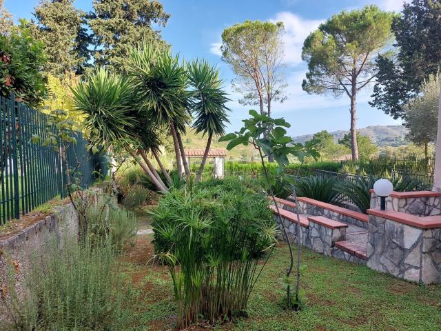 Casa in vendita a Laureana Cilento, Campania