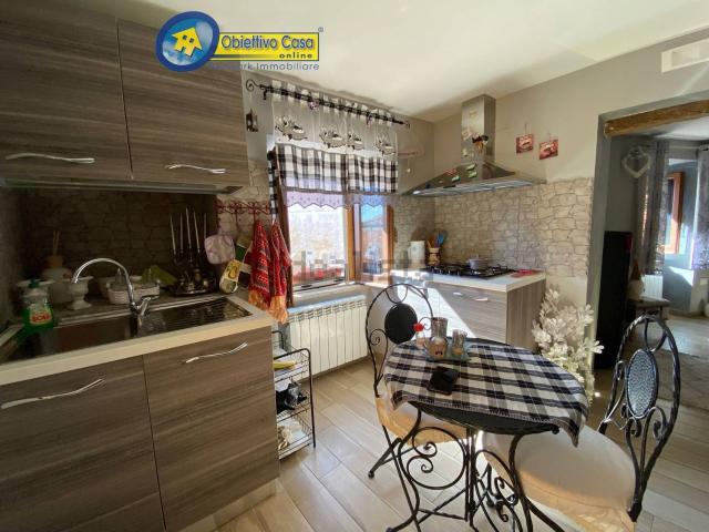 Casa in vendita a Teramo, Abruzzo