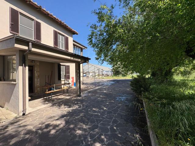 Casa in vendita a Terracina, Lazio