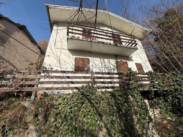 Casa in vendita a Montescotto, Piemonte