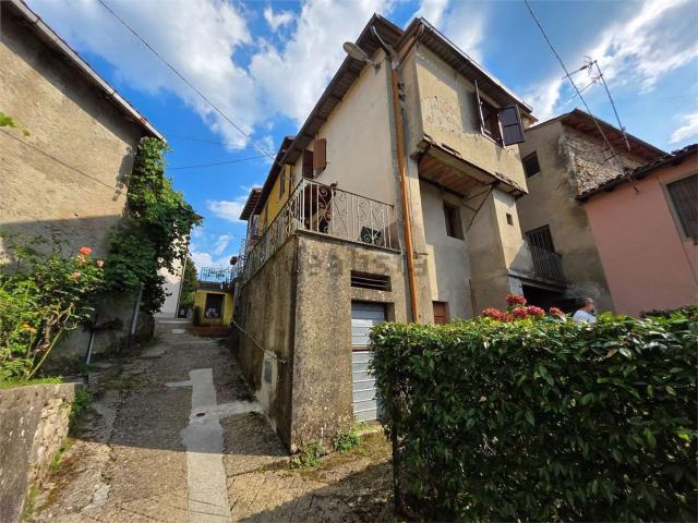 Casa in vendita a Unione Comuni Garfagnana, Molazzana