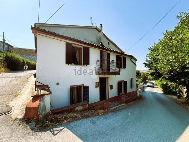 Casa in vendita a Semonte Castello, Gubbio