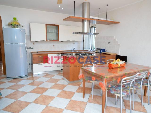 Casa in vendita a Mirto, Calabria