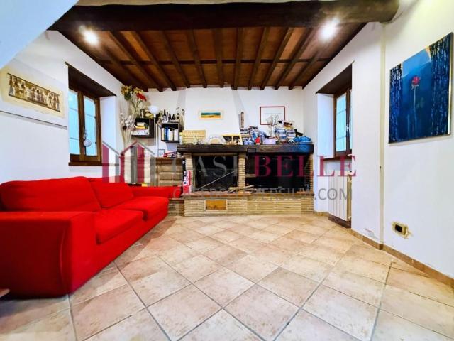 Casa in vendita a Caravello, Camaiore