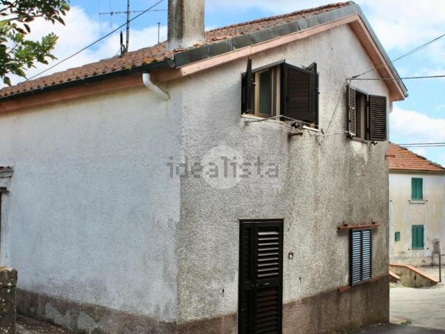 Casa in vendita a Vernio, Toscana