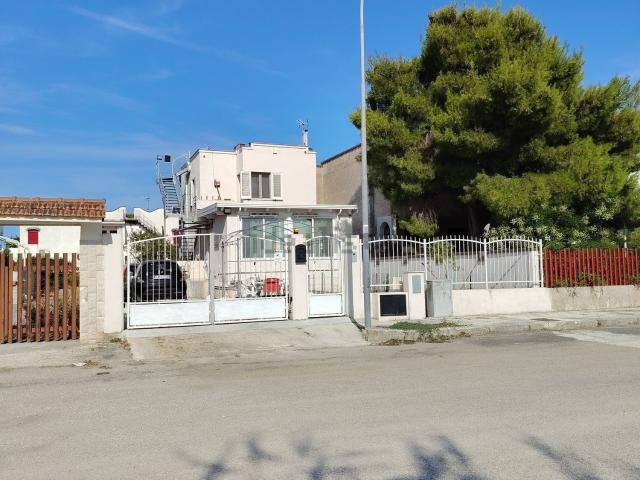 Casa in vendita a Puglia, Foggia