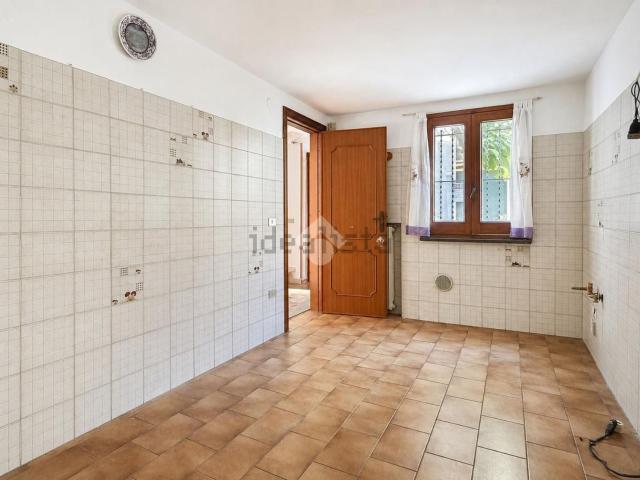 Casa in vendita a Re, Reggio Emilia