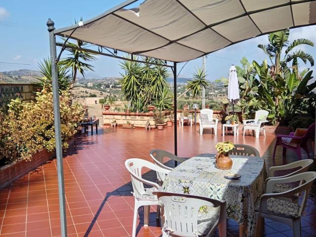 Casa in vendita a Piano Madonna, Altavilla Milicia