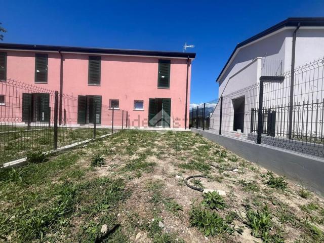 Casa in vendita a Ameglia, Liguria