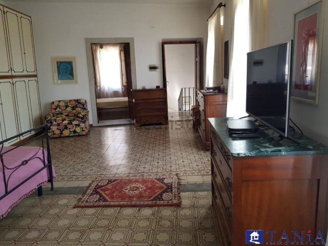 Casa in vendita a Carrara, Toscana