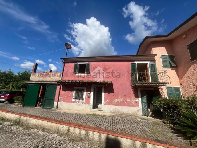 Casa in vendita a Nave, Sarzana