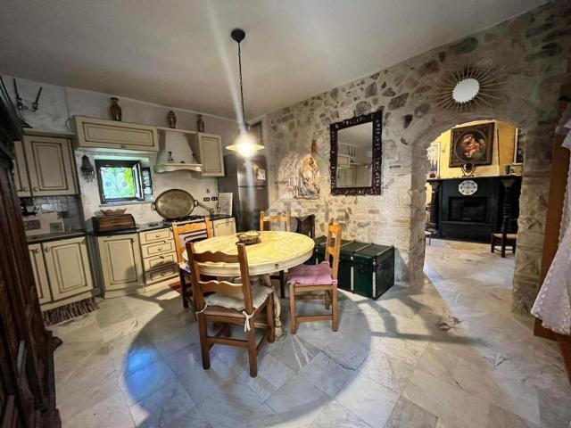Casa in vendita a Veroli, Lazio