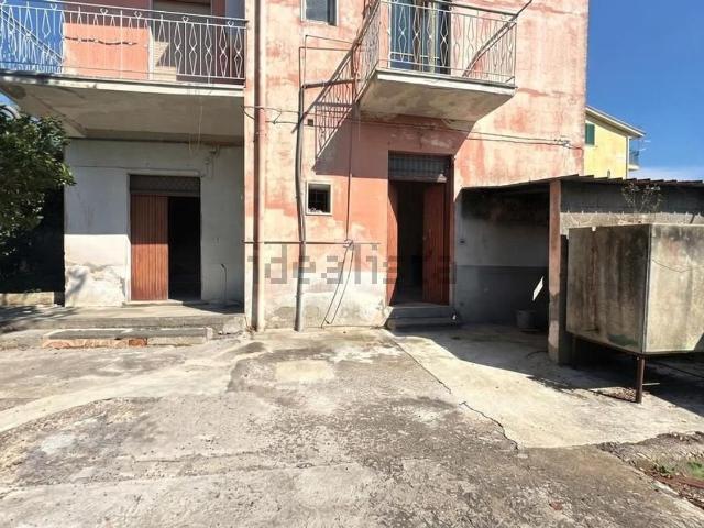 Casa in vendita a Lettere, Campania