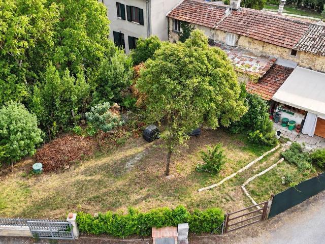 Casa in vendita a Castelnuovo, Assisi