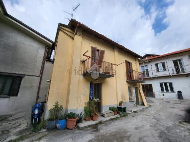 Casa in vendita a Montesiro, Besana in Brianza