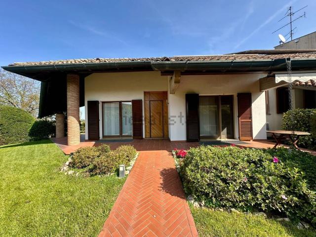 Casa in vendita a Santa Corinna Madre, Noviglio