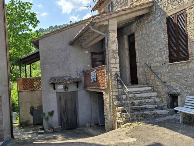 Casa in vendita a Terni, Umbria