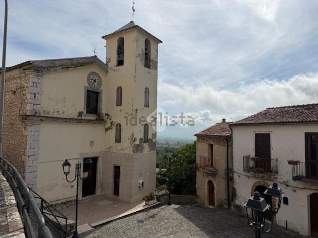 Casa in vendita a Venafro, Molise
