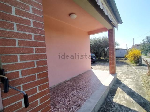 Casa in vendita a Dogana, Luni