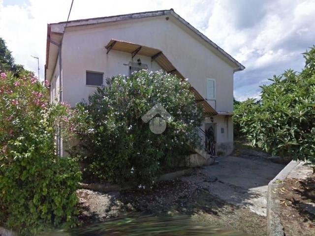 Casa in vendita a Fontechiari, Lazio