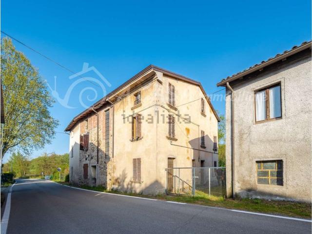 Casa in vendita a Fornovo Di Taro, Reggio Emilia