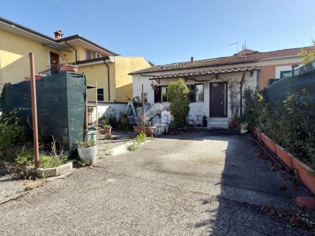 Casa in vendita a Marina di Carrara, Carrara