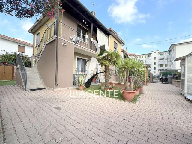 Casa in vendita a San Zeno, Treviso