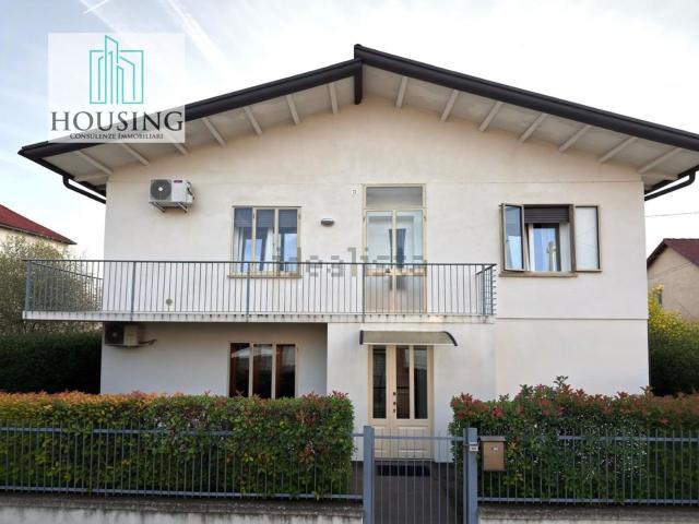 Casa in vendita a Brusegana, Padova