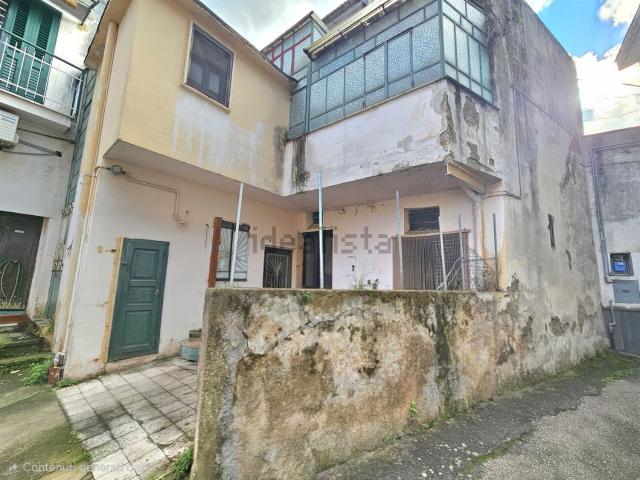 Casa in vendita a Nocera Superiore, Campania