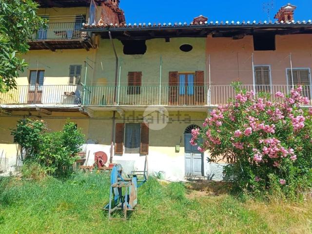 Casa in vendita a Vesignano, Piemonte