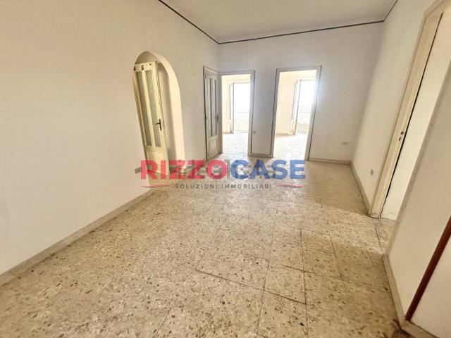 Casa in vendita a Corigliano-Rossano, Calabria