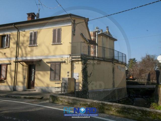 Casa in vendita a Villanterio, Lombardia