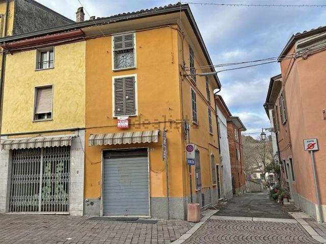 Casa in vendita a Ponte Dell'olio, Reggio Emilia