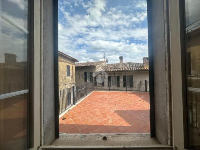 Casa in vendita a Montecastrilli, Umbria