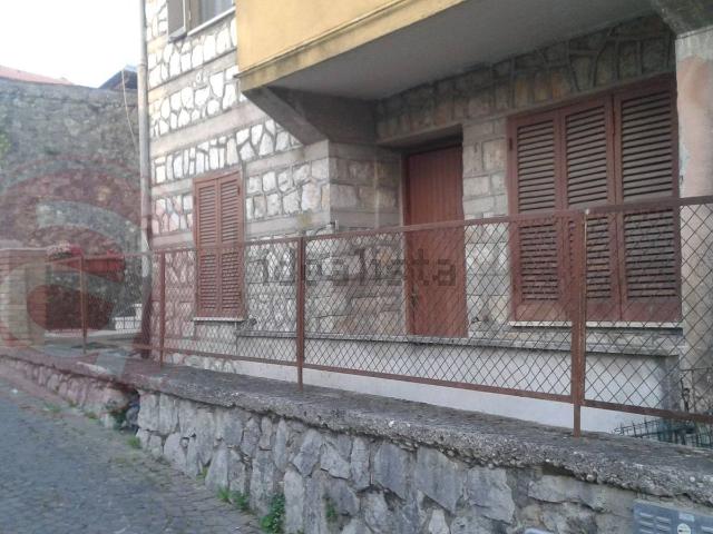 Casa in vendita a Sant'ambrogio Sul, Lazio