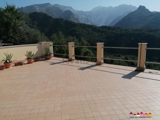 Casa in vendita a Carrara, Toscana
