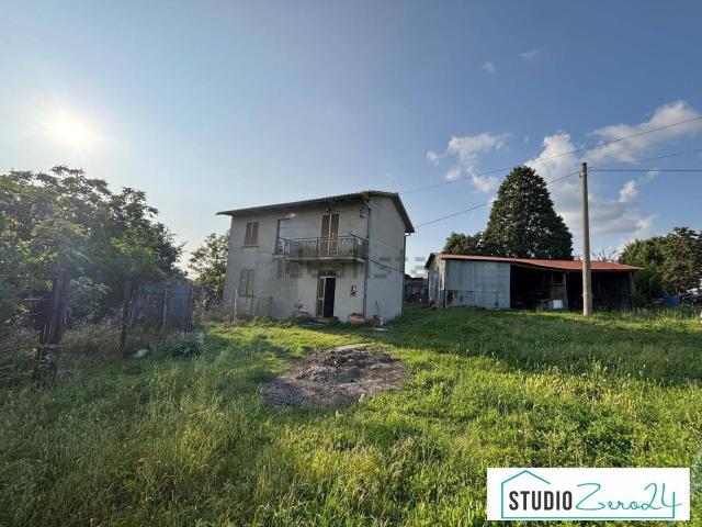 Casa in vendita a Montecastrilli, Terni