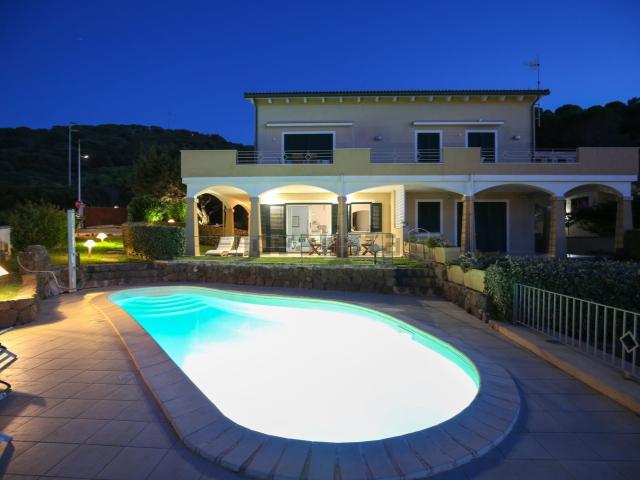 Casa in vendita a Castelsardo, Sardigna/Sardegna