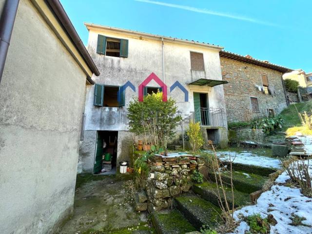 Casa in vendita a Unione dei comuni Media Valle del Serchio, Borgo A Mozzano